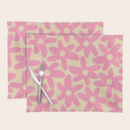 Pink Daisy Time Cute Contemporary Retro Floral Pattern Placemat Gallery Image 1