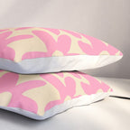 Pink Daisy Time Cute Contemporary Retro Floral Pattern Pillow Sham Gallery Image 3