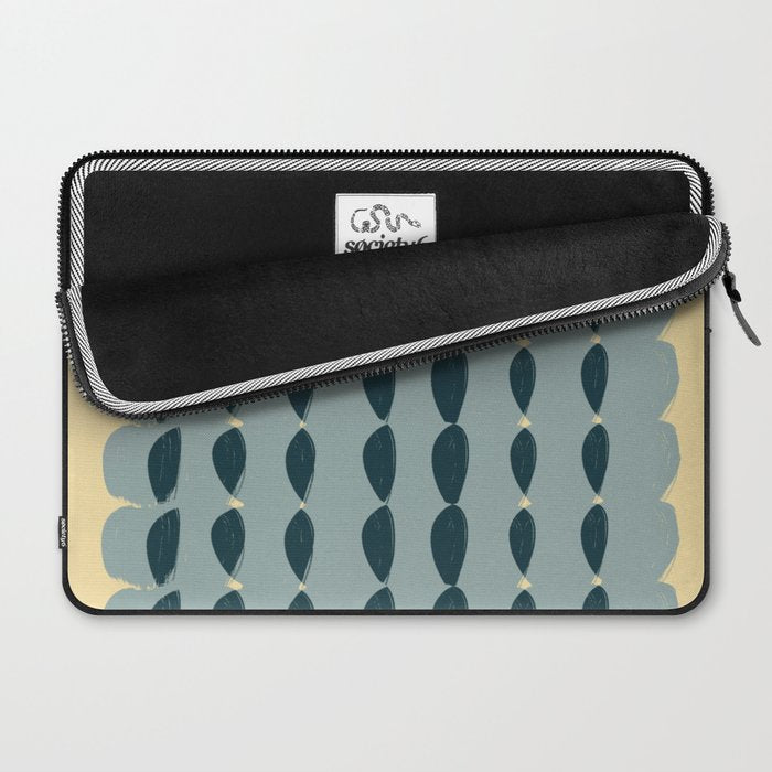  Plaits on Buttercream Laptop Sleeve Gallery Image 2