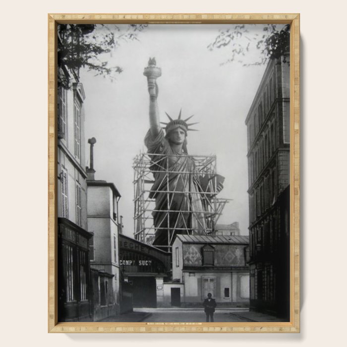 Piecing Together of the Architecture of the Statue Of Liberty In Paris, 1886 black and white photograph Serving Tray Gallery Image 1