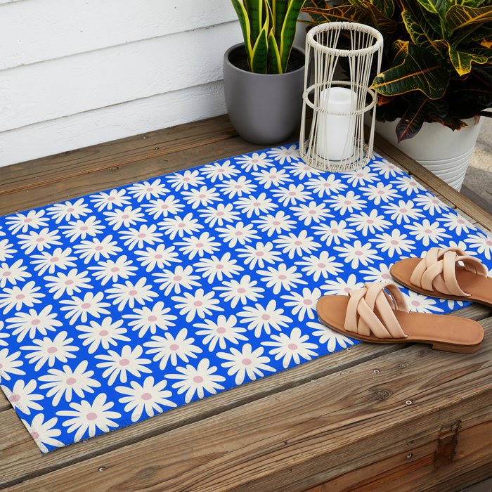 Daisies in Blue Outdoor Rug Gallery Image 2