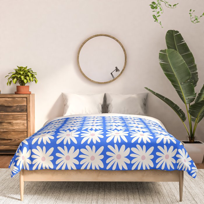 Daisies in Blue Comforter Gallery Image 3
