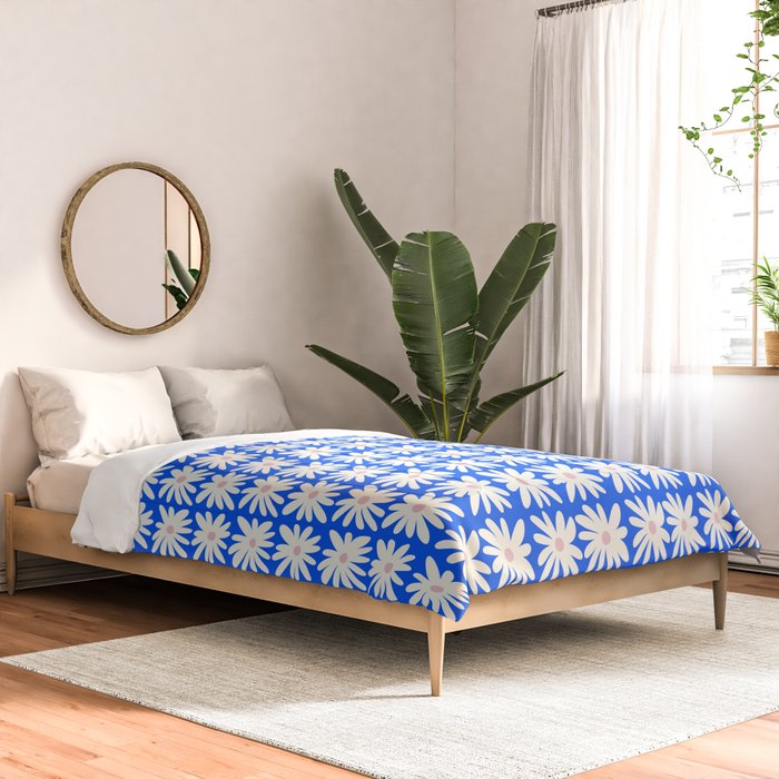 Daisies in Blue Comforter Gallery Image 2