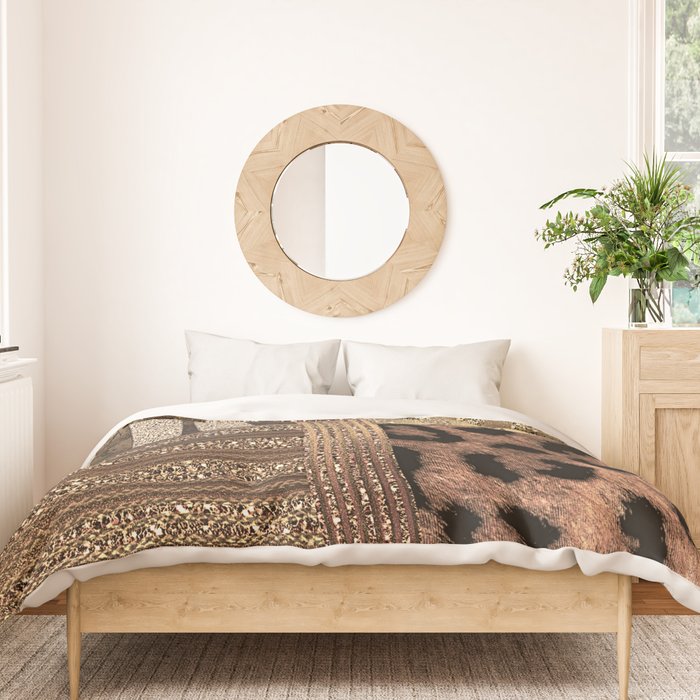 Gold Lioness Safari Chic Duvet Cover Gallery Image 3