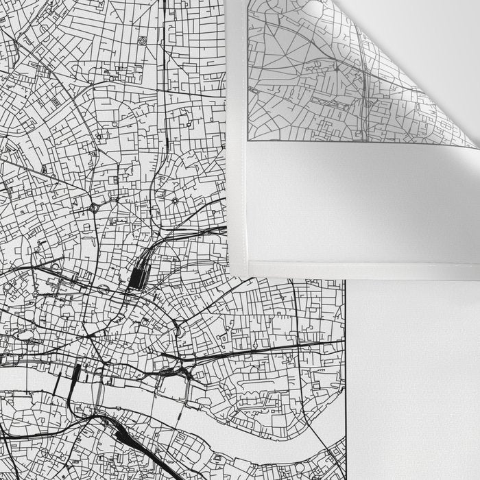 London White Map Wall Tapestry Gallery Image 3