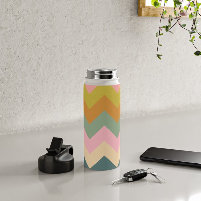Zigzag pattern Water Bottle Gallery Image 4