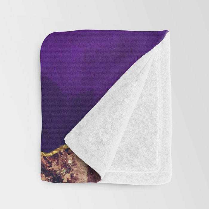 Dark Sea Throw Blanket Gallery Image 3