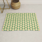 Retro Green Daisy Pattern Rug Gallery Image 1