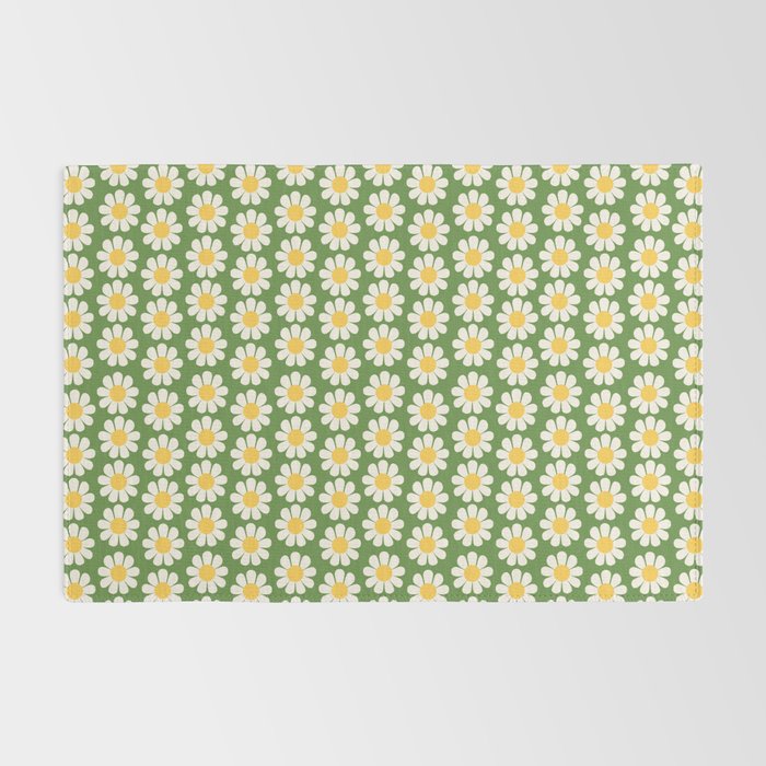 Retro Green Daisy Pattern Rug Gallery Image 2