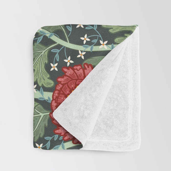 Arts and crafts red chrysanthemum pattern Throw Blanket Gallery Image 3