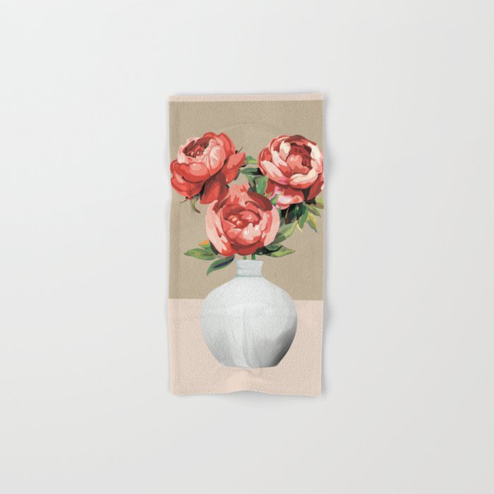 Vase of Flowers 4 Bath Towel Gallery Image 1