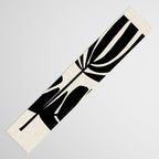 Double Leaf Bell Bloom Table Runner Gallery Image 3