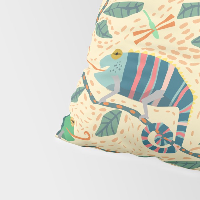 Quirky Chameleon family Pillow Sham Gallery Image 4