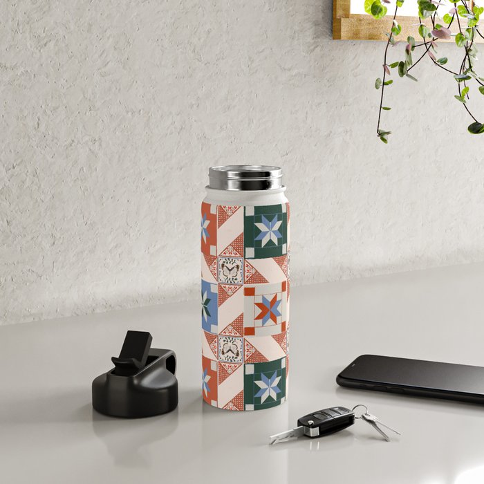 Vintage Quilt Block Pattern Water Bottle Gallery Image 4