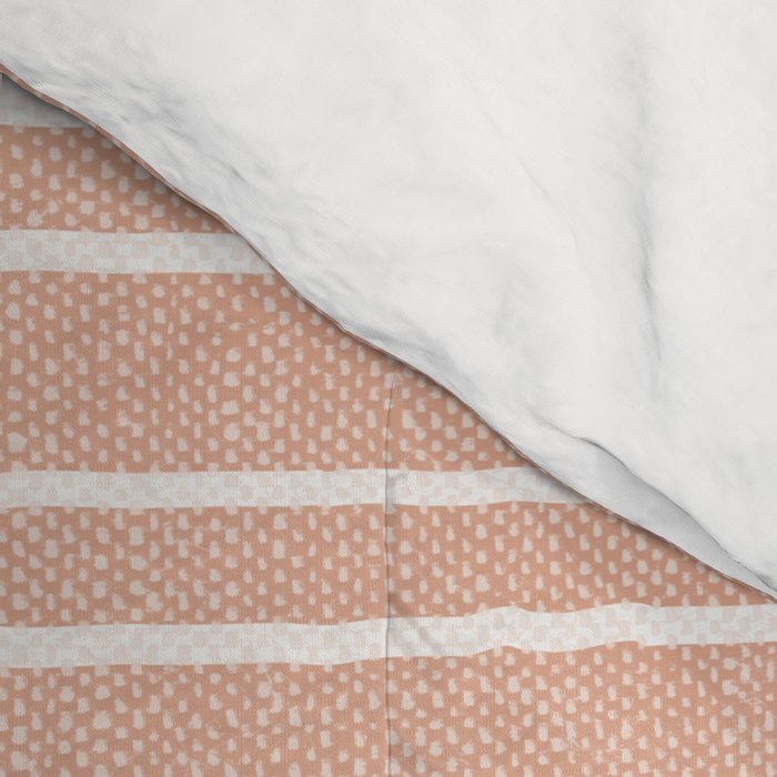 irregular stripes - peach Comforter Gallery Image 4