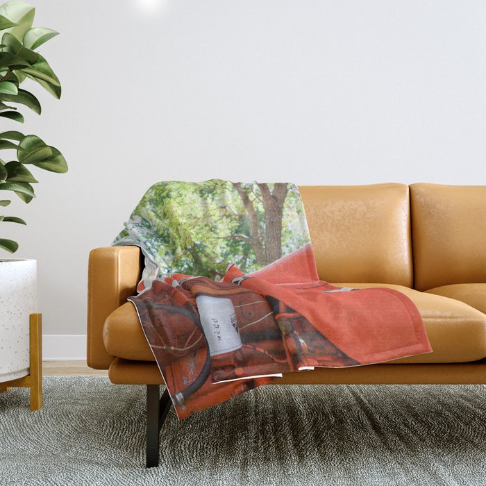 Allis - Chalmers Vintage Tractor Throw Blanket Gallery Image 1
