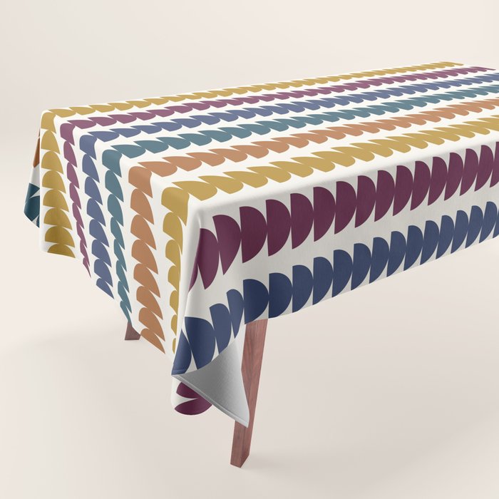 Maude Pattern XVI Tablecloth Gallery Image 1