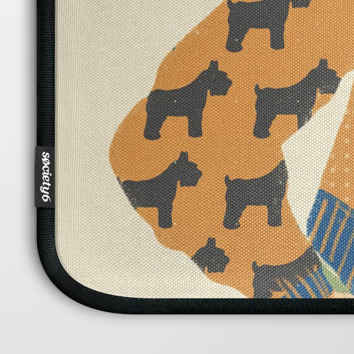 Dog love Laptop Sleeve Gallery Image 3