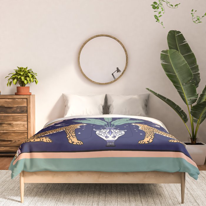 Modern cheetah couple in Middle East  Comforter Gallery Image 3
