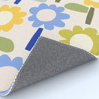 Lazy Daisy stitch - Spring Rug Gallery Image 4