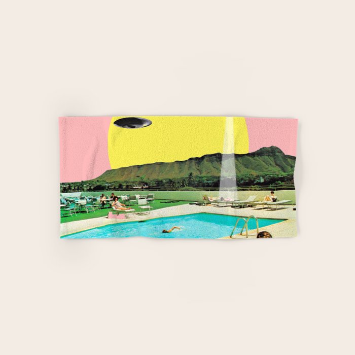 Invasion on vacation (Square) Bath Towel Gallery Image 1