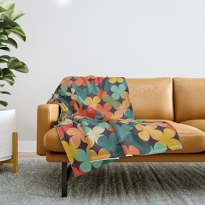 Lucky Clover Throw Blanket Gallery Image 1