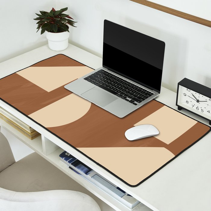 Minimalist 132 Desk Mat Gallery Image 2