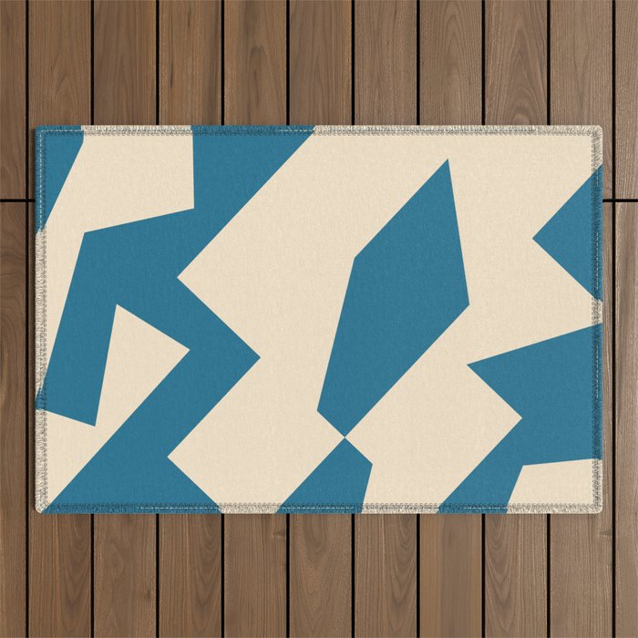 Minimalist 117 Outdoor Rug Gallery Image 1