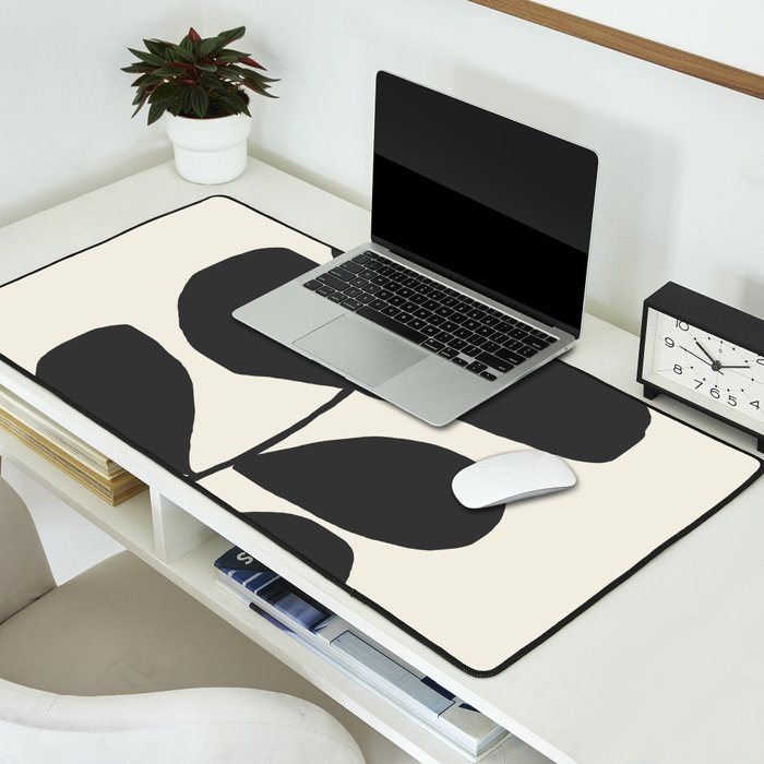 Abstract Minimal -Plant 3 Desk Mat Gallery Image 2