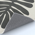Sea Leaf: Noir Rug Gallery Image 4