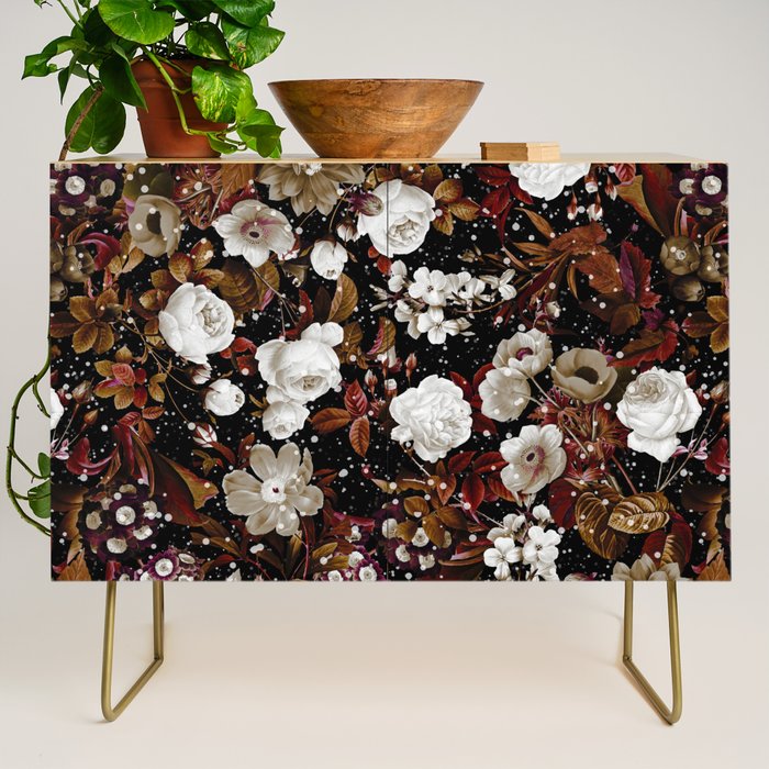 Christmas Garden Credenza Gallery Image 1