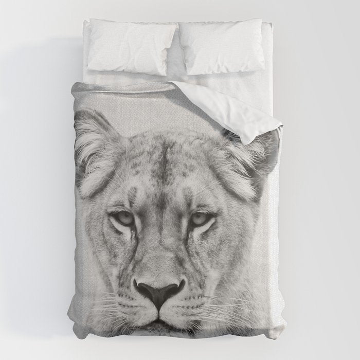Lioness - Black & White Duvet Cover Gallery Image 1
