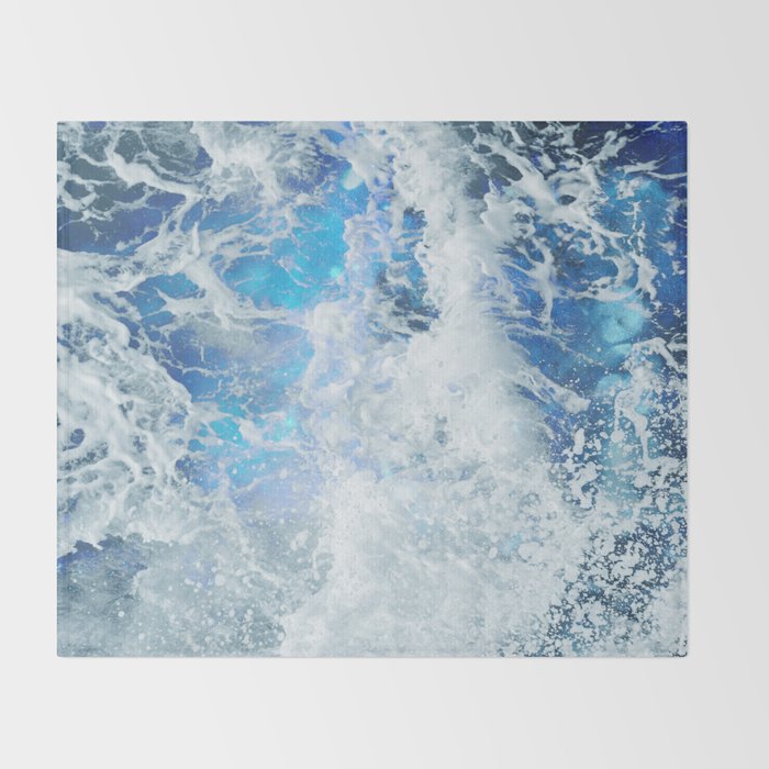 Perfect Sea Waves II Throw Blanket Gallery Image 2
