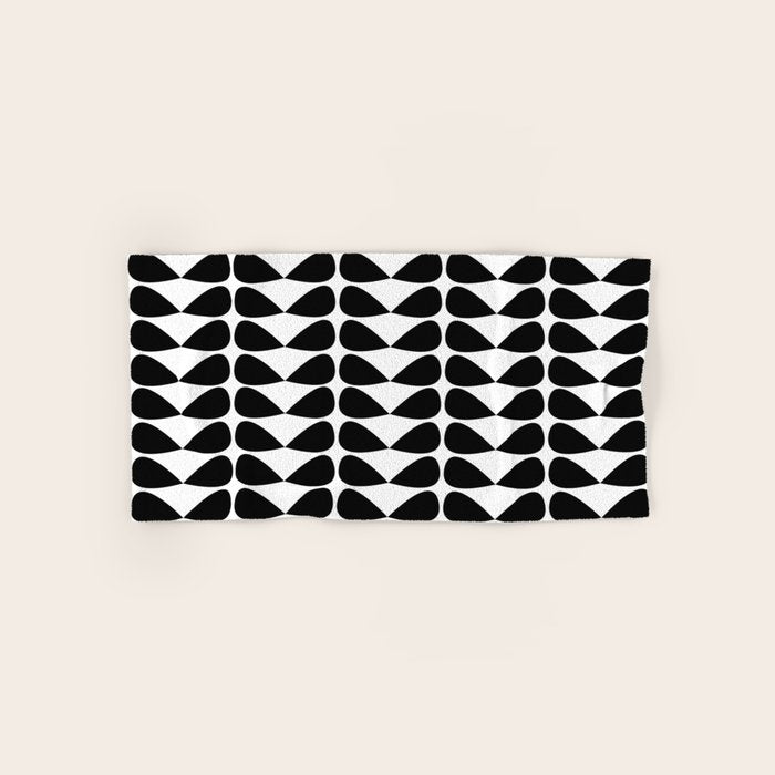 Mod Leaves Mid Century Modern Pattern in Black and White Bath Towel Gallery Image 1
