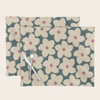 Green And Cream Retro Flower Placemat Gallery Image 1