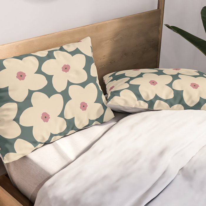 Green And Cream Retro Flower Pillow Sham Gallery Image 2
