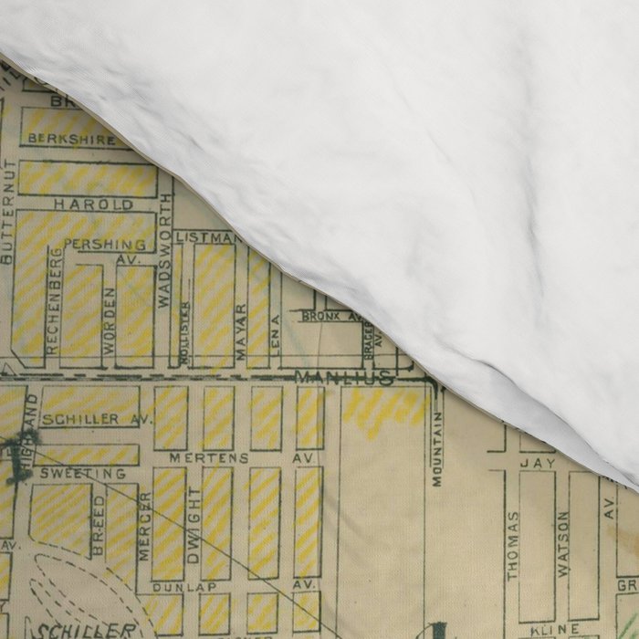 Vintage Map of Syracuse NY (1918) Comforter Gallery Image 4