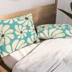 Retro Super Bloom - 70'S Vibe - Turquoise Pillow Sham Gallery Image 2