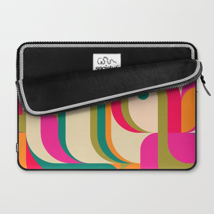 Pinky Girl Laptop Sleeve Gallery Image 2