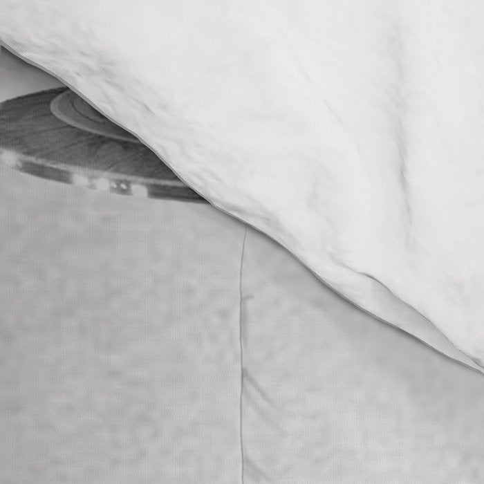 Oh no! London ca. 1950 Comforter Gallery Image 4