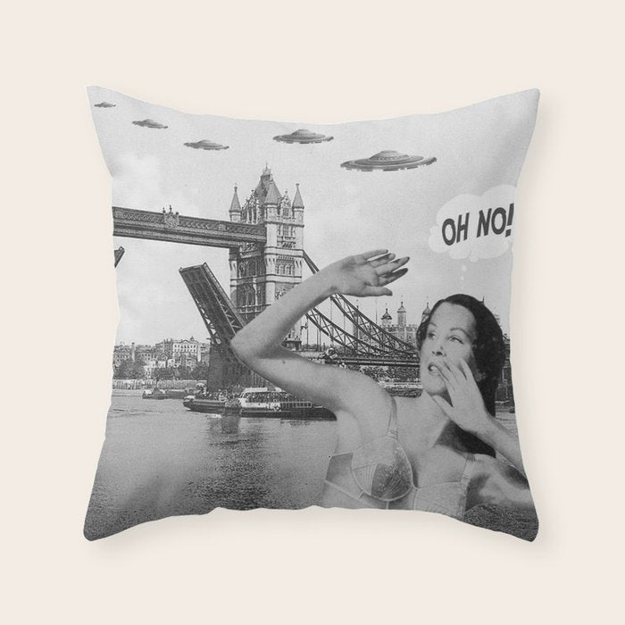 Oh no! London ca. 1950 Throw Pillow Gallery Image 1