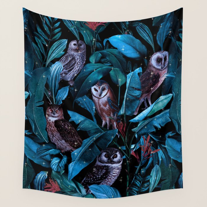 Owl and Leaf Garden Wall Tapestry Gallery Image 4