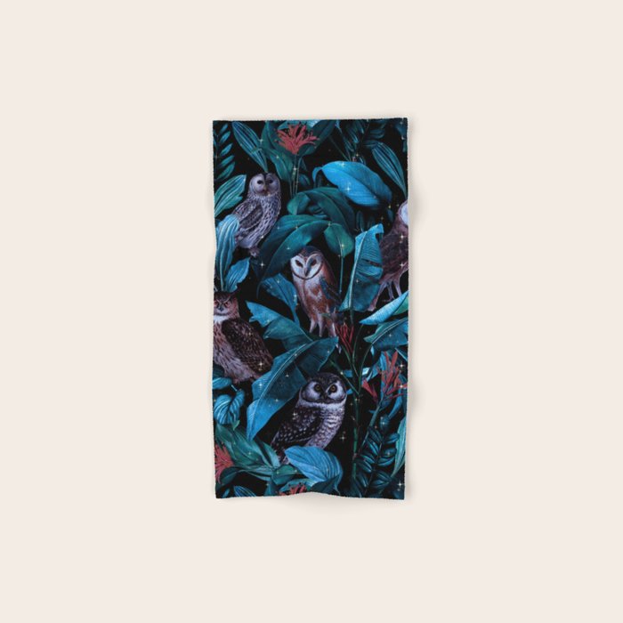 Owl and Leaf Garden Bath Towel Gallery Image 1