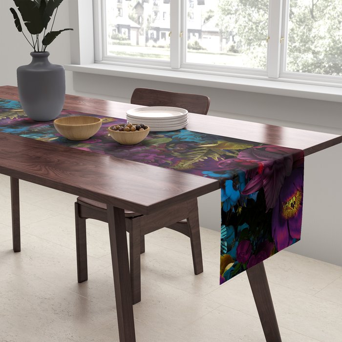 Vintage & Shabby Chic - Night Affaire I Table Runner Gallery Image 2