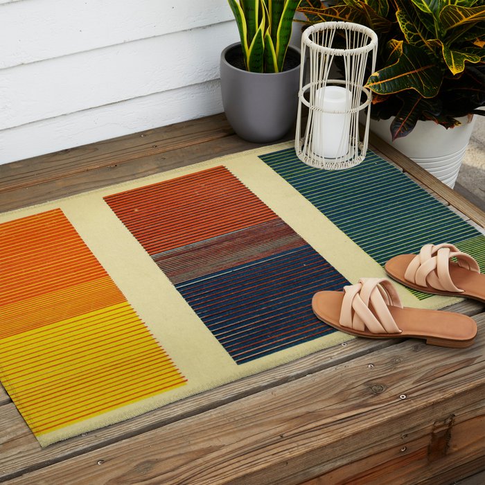 Antique Color Grades Outdoor Rug Gallery Image 2