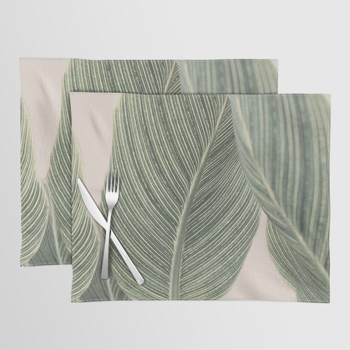 Calah Placemat Gallery Image 1