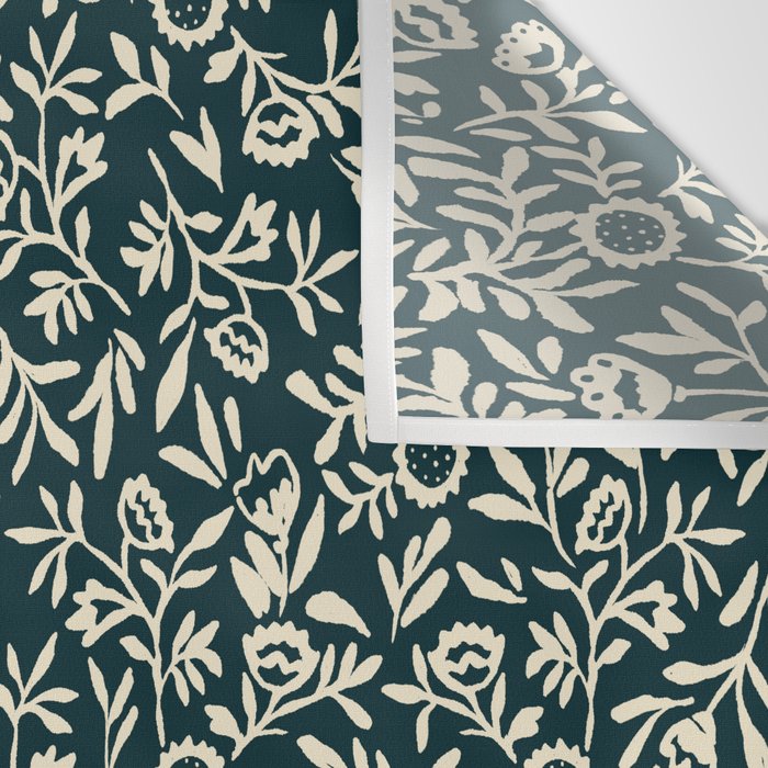 Bold Folk floral pattern Wall Tapestry Gallery Image 3