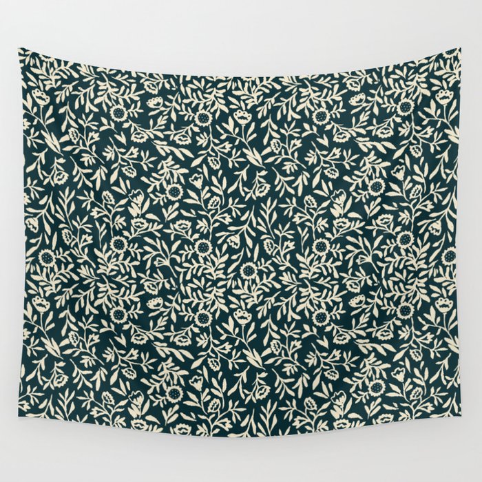 Bold Folk floral pattern Wall Tapestry Gallery Image 4