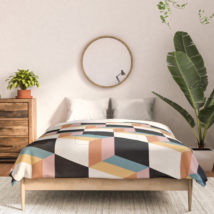 Cuboid Geometric Abstract Shapes Pattern XXXII Comforter Gallery Image 3