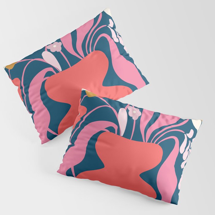 Blushing flower pot  Pillow Sham Gallery Image 1